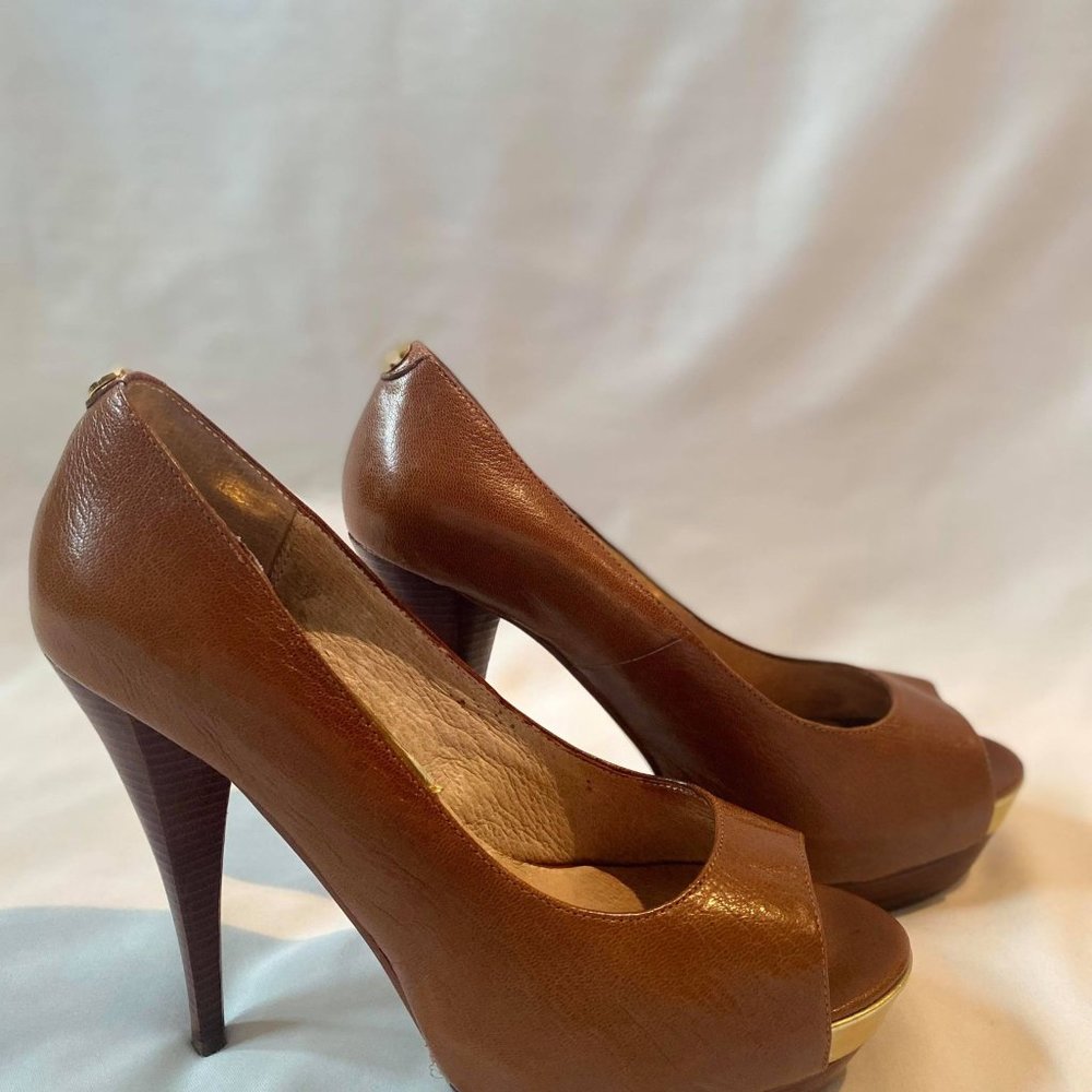 Michael Kors platform shoes size 8